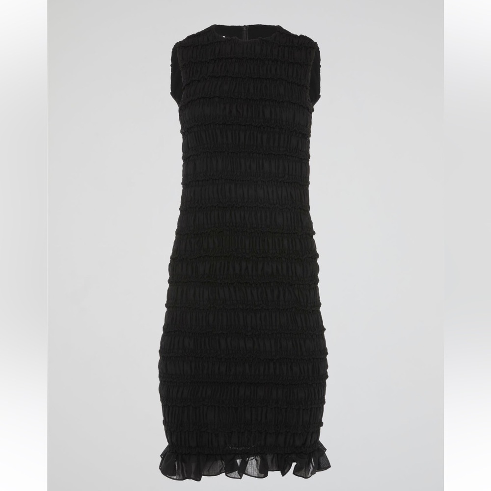 AKRIS PUNTO Black Frill Hem Smocked Dress